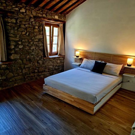 Agriturismo Il Castello Villa Borgo a Mozzano Ngoại thất bức ảnh